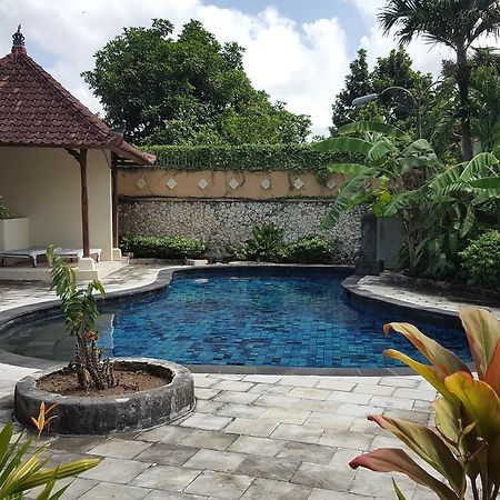 Mumbul Villa Nusa Dua (Bali) Bagian luar foto